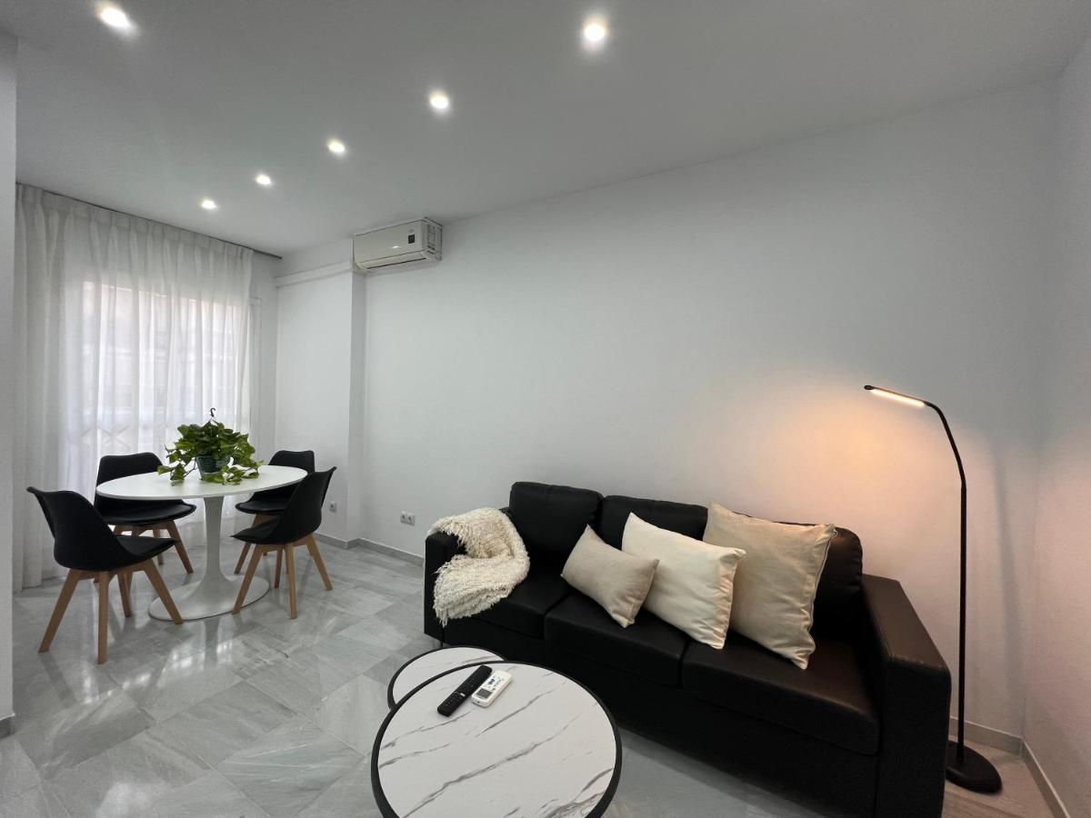 Victoria II & Old Town By Ele Apartments มาลากา ภายนอก รูปภาพ